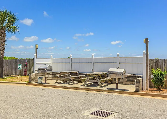 Beautiful Oceanfront With Pool Hot Tub Access Balcony & Wifi Gulf Shores
